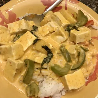 C6. Pineapple Curry