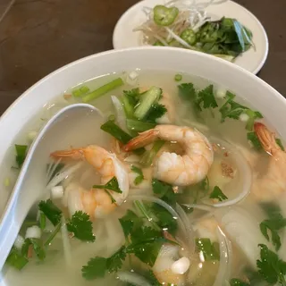 P3. Shrimp Pho