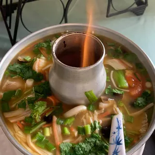 Large Tom Yum Seafood