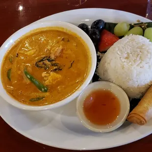 Red curry lunch special