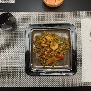 Pineapple fried rice (kow pad king)