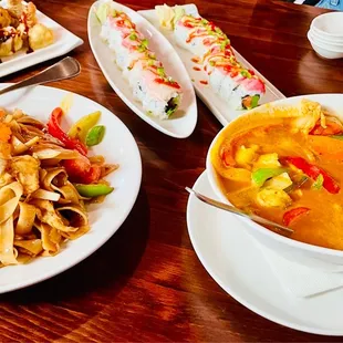 Thai Kitchen & Sushi Bar