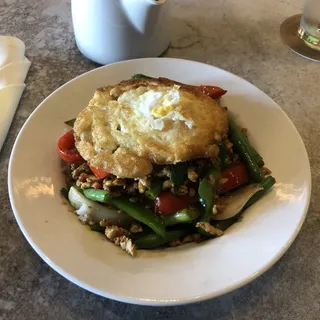 Pud Kra Pao with Fried Egg Bowl