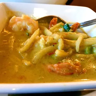 Avocado Green Curry with Prawns (GF)