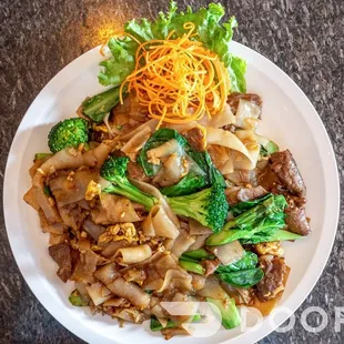 Pad See Ew beef