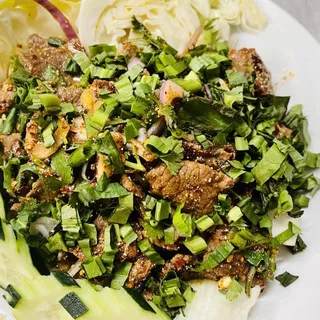 GRILLED BEEF SALAD