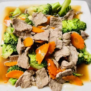 BEEF BROCCOLI