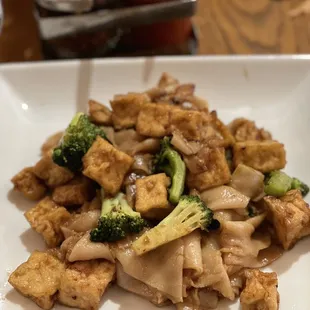 Vegetarian 39. Pad See Ew Dinner (vegan)