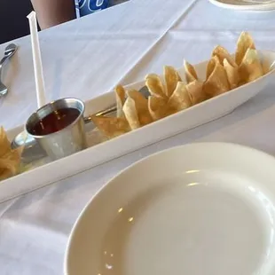8 Piece Crab Rangoon