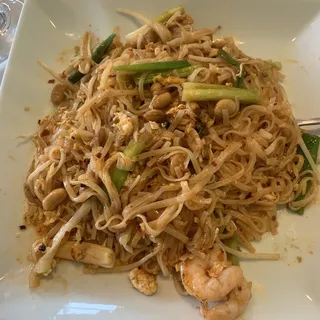 Seafood Pad Thai