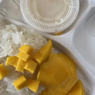 Mango Sweet Sticky Rice (Seasonal)