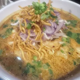 Kaow Soi Noodle Soup (House Signature Soup)