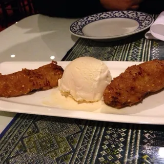Fried Banana with Vanilla Ice Cream
