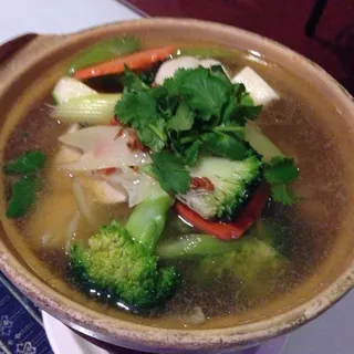 24. Combination Clear Soup