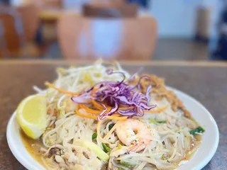 Flaming thai cafe