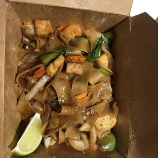 S6. Pad Kee Mow Drunken Noodles