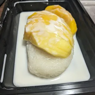 Mango sticky rice