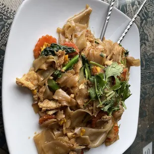 Pad See Ew with chicken.