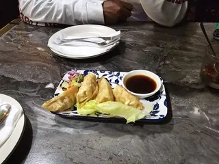 Roong Aroon Thai Cafe