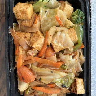 28. Pahd Kee Mao with tofu