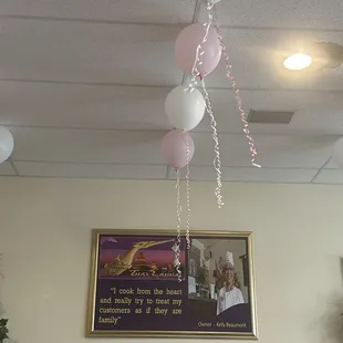 terrible service! Waited 30 minutes to get the check.