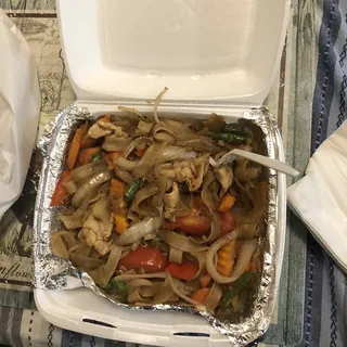 N42. Drunken Noodles