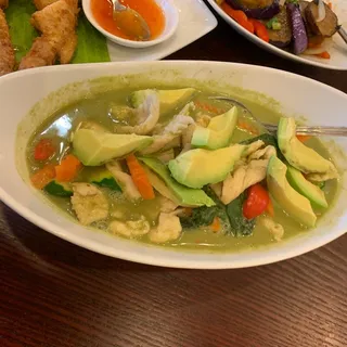 CH2. Avocado Green Curry