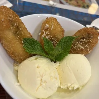 Fried Banana with Ice Cream