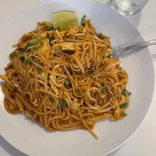 a plate of noodles