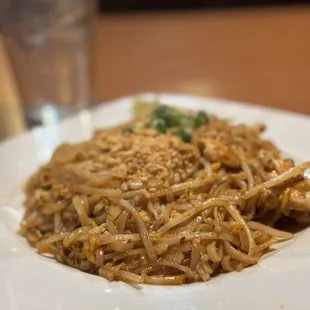 Pad Thai with chicken