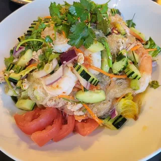 Yum Woon Sen Salad