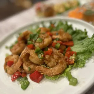 Pick kuar = crispy shrimp and a little bit spicy