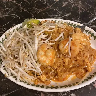 House Pad Thai (with Shrimp and Chicken)