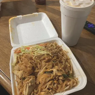 Pad Thai and Thai Tea with Cream