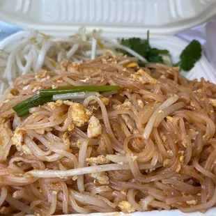 Pad Thai ($13.75)