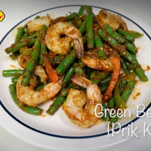 Green Beans (Prik King) Dish Beans stir-fried with basil,green beans,bell peppers in chili sauce.