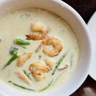 Green curry with shrimp