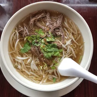 Five Spice Beef Stew Noodles (Thai Style)
