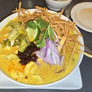 Khao Soy Chicken
