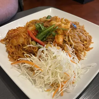 N1. Pad Thai