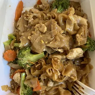Pad See Ew chicken