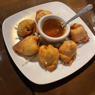 Crab wontons