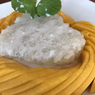 Mangoes &amp; sticky rice at Thai Nakorn.