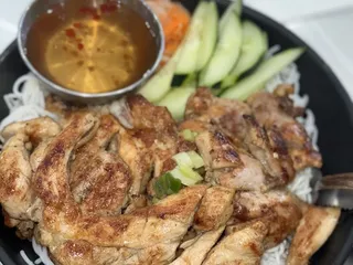 Little Vietnamese Bistro