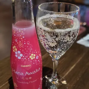Sparkling sake