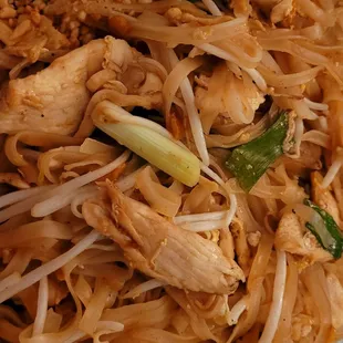 Pad Thai with chicken
