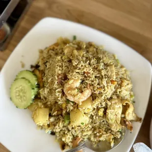 PINEAPPLE FRIED RICE