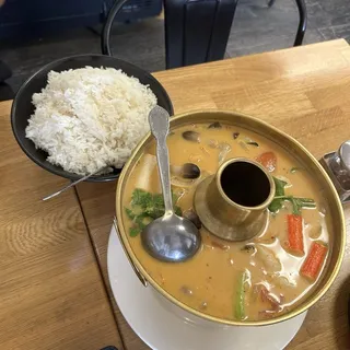 TOM KHA SEAFOOD