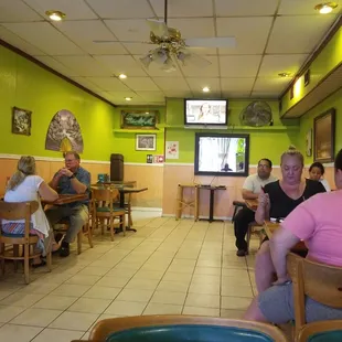 ramen and noodles, interior