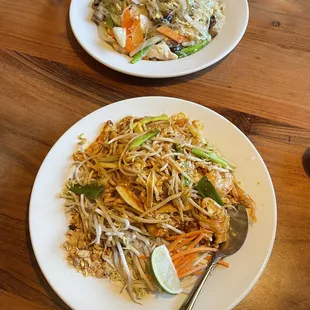 pad thai, angel hair noodles